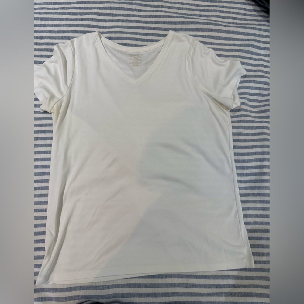 L.L. Bean Women's White Short Sleeve Tee